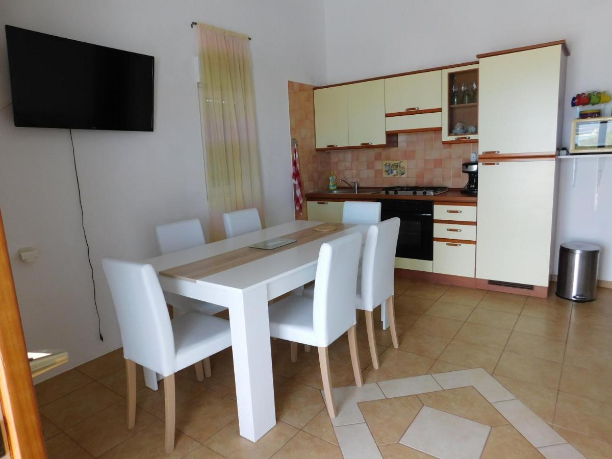 Apartmani Ruza Košljun المظهر الخارجي الصورة